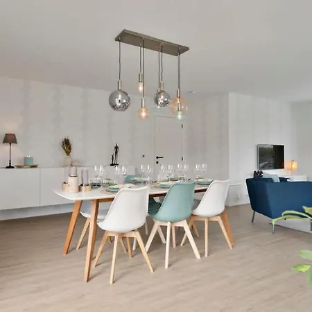 펜션 Huswell - Spacious With Garden Near The & Sea 미들케르케